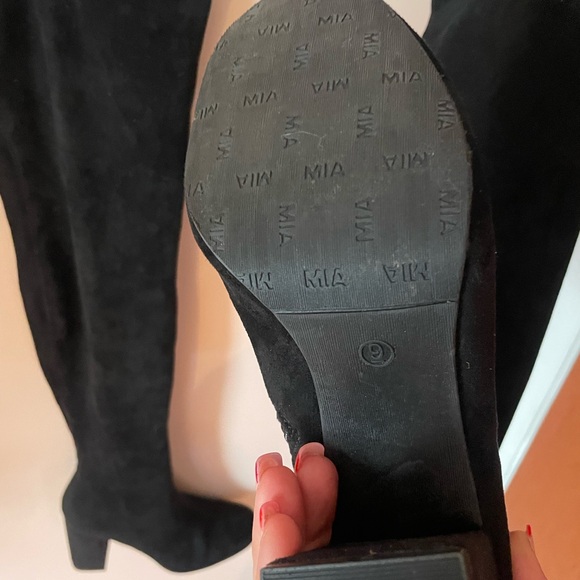 MIA Knee High Black Suede Boots Heeled Size 9 (T) - Picture 3 of 4